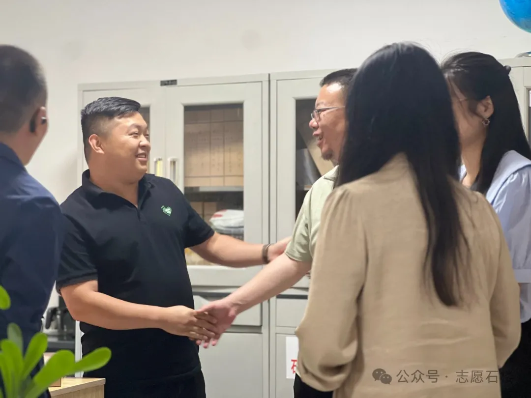 “永丰尊师，利咽护嗓”关爱老师健康公益行