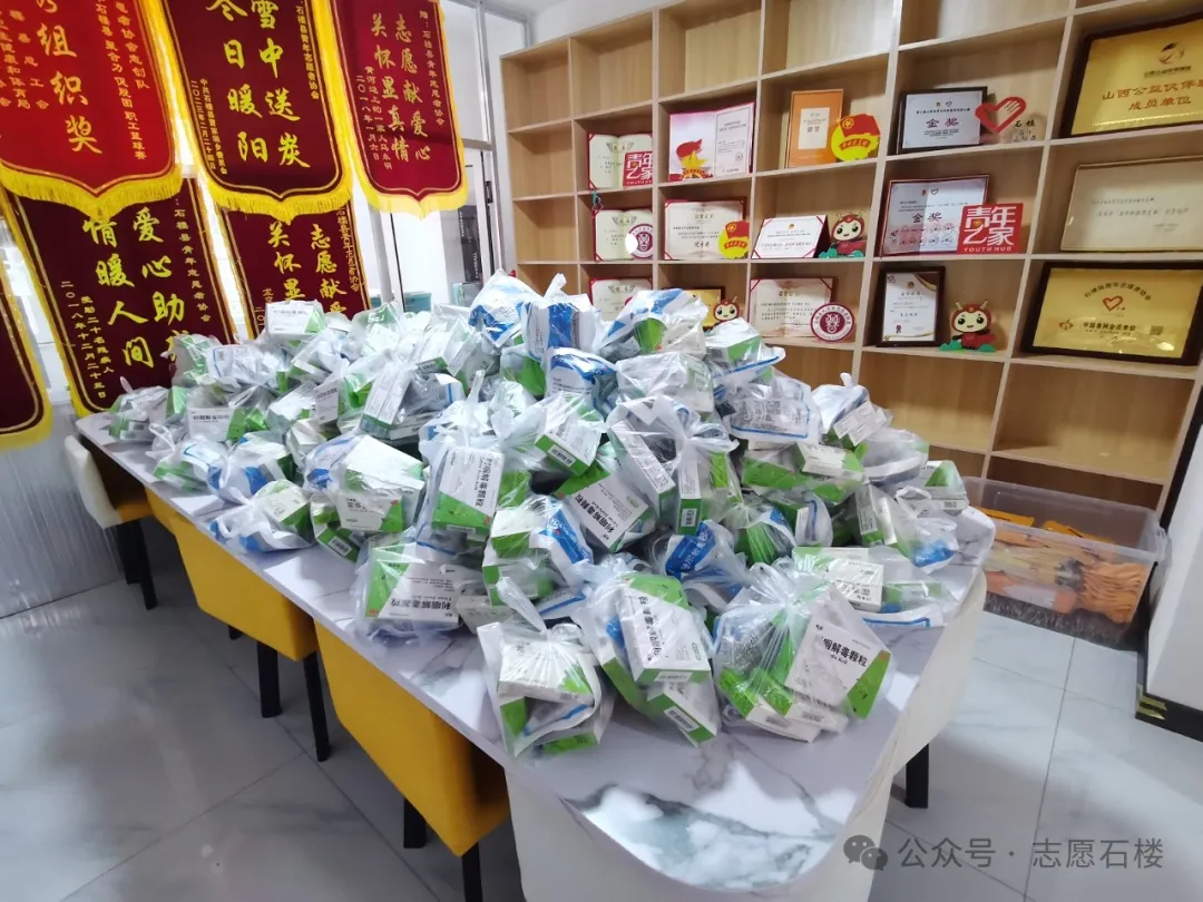 “永丰尊师，利咽护嗓”关爱老师健康公益行